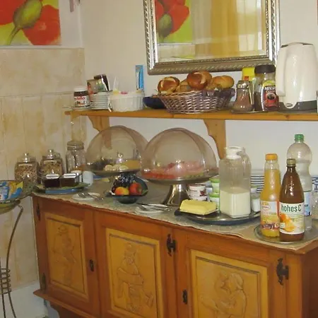 Hotel-pension Adler Untertuerkheim *