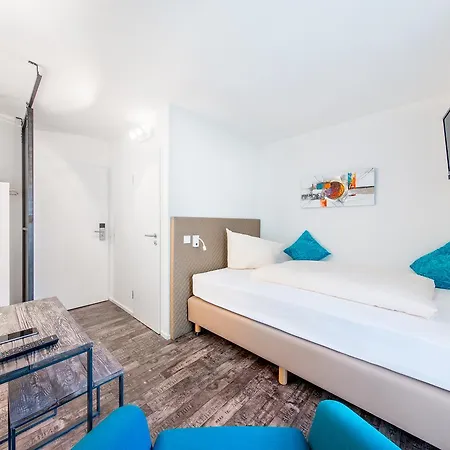 Otel Sirrah