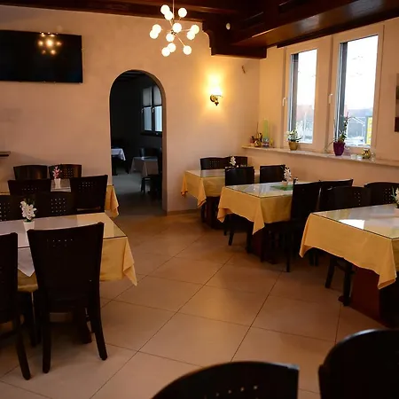 Otel Linde 3*