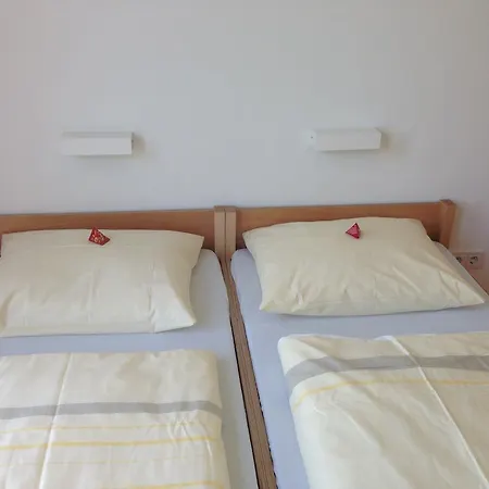 Hostel Neckarpark