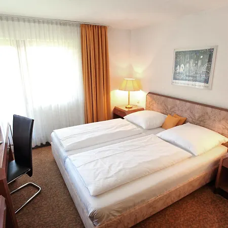 Otel Flora Moehringen Stuttgart