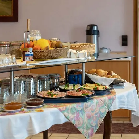 Enjoyhotel Garni Stuttgart 2*