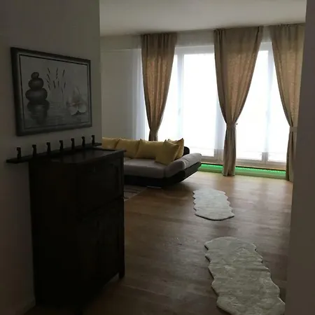 Apartment Penthouse Im Herzen Stuttgarts *