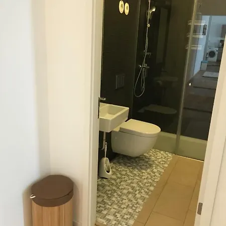 Apartment Penthouse Im Herzen Stuttgarts *