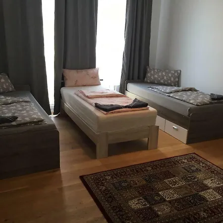 Penthouse Im Herzen Stuttgarts Apartment *