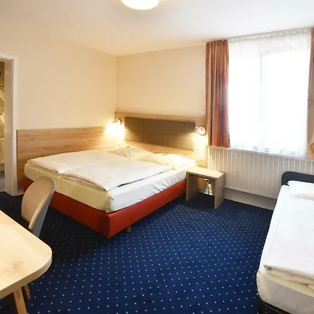 Roemerhof 3* Estugarda
