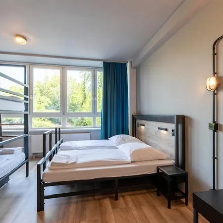Hotel A&o 2*