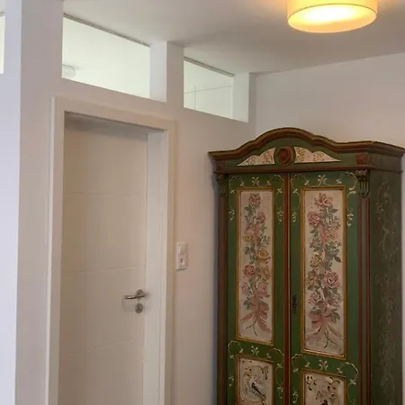 Hotel-pension Adler Untertuerkheim * シュトゥットガルト