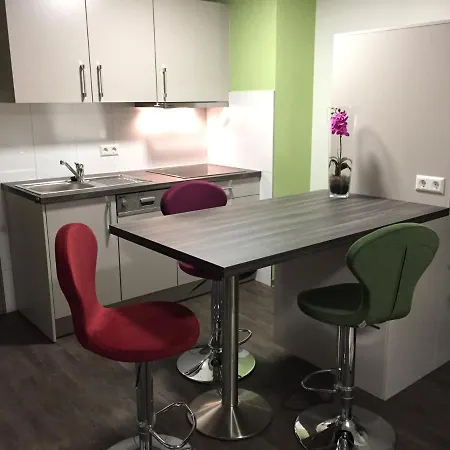 Comfort Boardinghouse 4* كونفيستهايم
