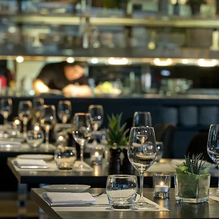 Отель Wyndham Stuttgart Airport Messe 4*