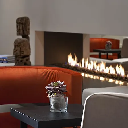 Hotel Wyndham Stuttgart Airport Messe 4*