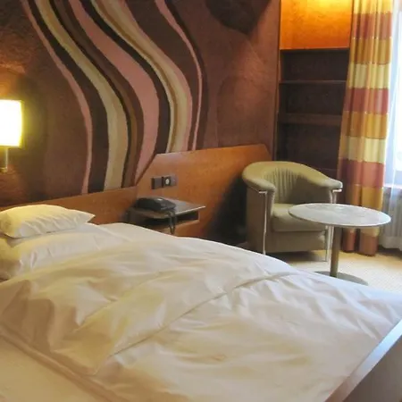 Royal Hotel