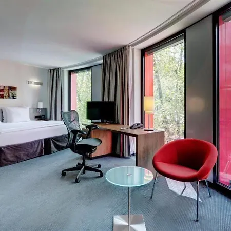 Otel Hilton Garden Neckarpark
