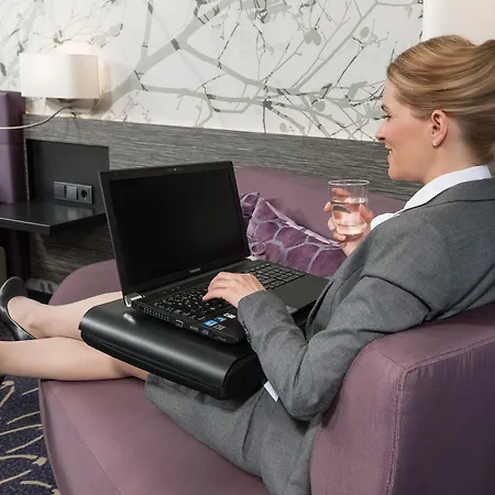 Апарт-отель Maseven Si Centrum Ehem Si-suites Штутгарт