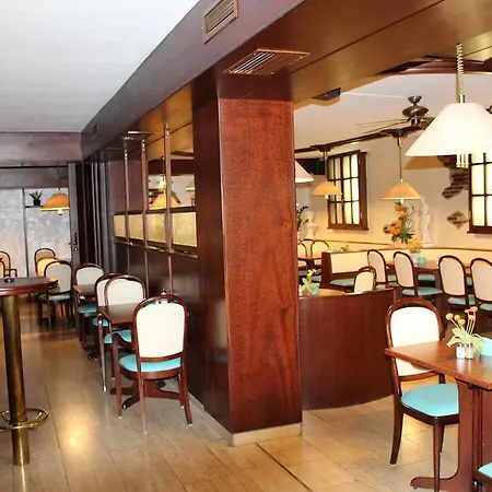 Hotel Astro - Nichtraucherhotel 4*