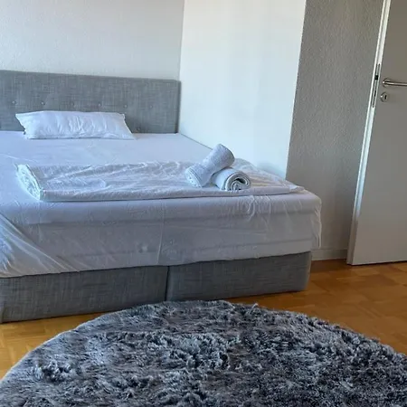 Habitación en casa particular Flyhigh Stuttgart