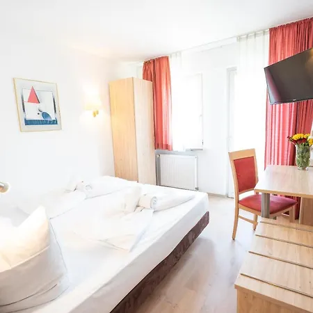Astoria Am Urachplatz Hotell Stuttgart