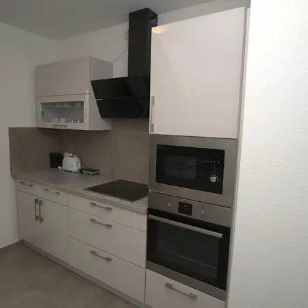Apartamento Ab Untertuerkheim