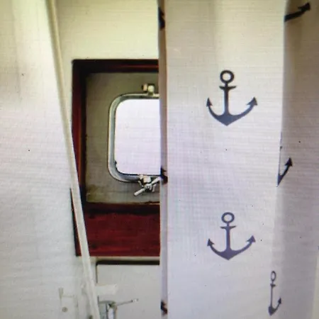 Schiff Ahoy, Hotelschiff, Hausboot, Boot, Passagierschiff 住宿加早餐酒店 斯图加特