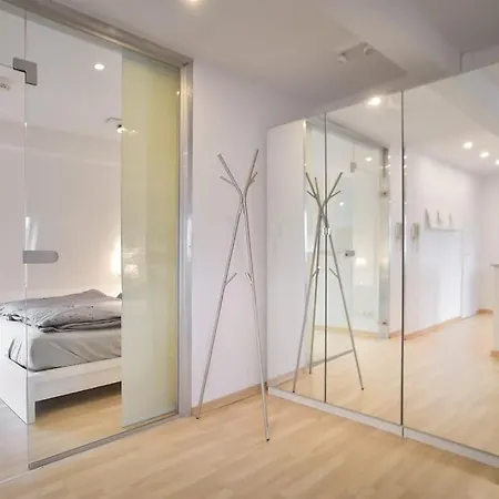Apartman Secret Escape Above