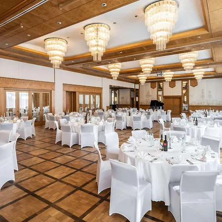 Pullman Fontana 4*
