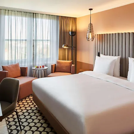 Pullman Fontana Hotel