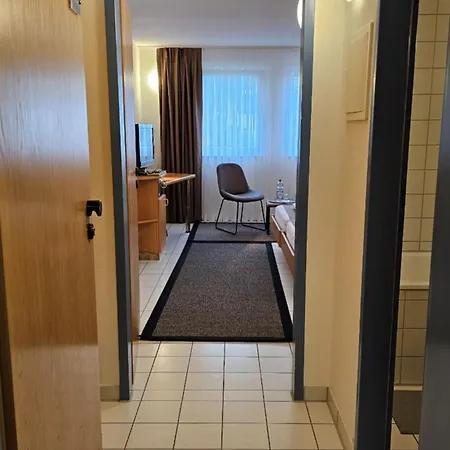 Elha Szálloda Stuttgart