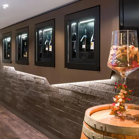 Maseven Si Centrum Ehem Si-suites Апарт-отель 4*