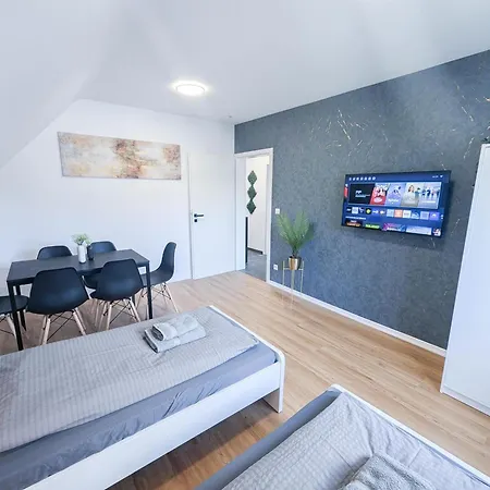 Апартаменты Alfa 3 6 Betten Wasen Mercedesbenz Mhp Arena L Bad I Kueche L Wifi & Smarttv L 3br & 6 Beds L Bathroom L Kitchen