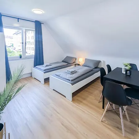 Alfa 3 6 Betten Wasen Mercedesbenz Mhp Arena L Bad I Kueche L Wifi & Smarttv L 3br & 6 Beds L Bathroom L Kitchen Штутгарт