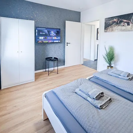 Alfa 3 6 Betten Wasen Mercedesbenz Mhp Arena L Bad I Kueche L Wifi & Smarttv L 3br & 6 Beds L Bathroom L Kitchen Апартаменты Штутгарт