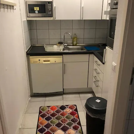 Apartment Stuttgart City דירה שטוטגרט