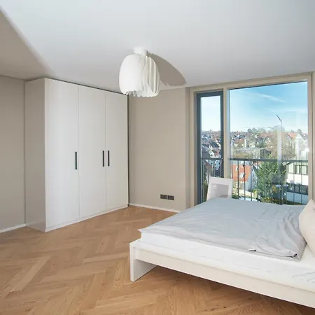 公寓 Luxurioese Maisonette Oase Mit Panoramablick 斯图加特