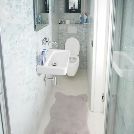 Luxurioese Maisonette Oase Mit Panoramablick 斯图加特