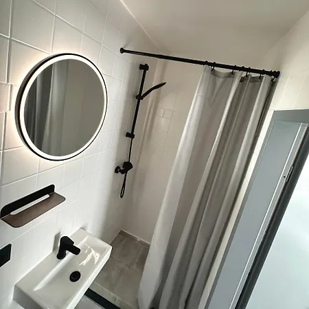 Benztown Gaestehaus Hotell