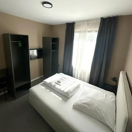 Hotell Benztown Gaestehaus