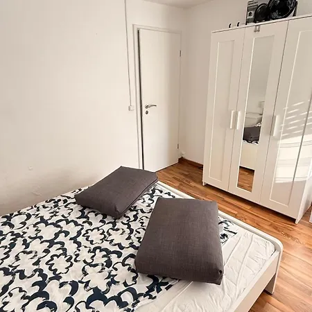 民宿 Ruhige 2 Zimmerwohnung-wohnung *