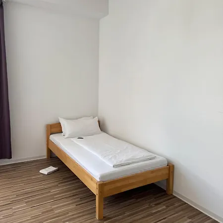 - Monteurzimmer * Stuttgart