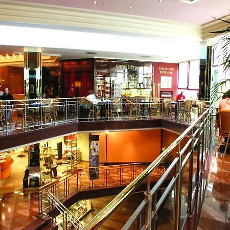 מלון Maritim 4*