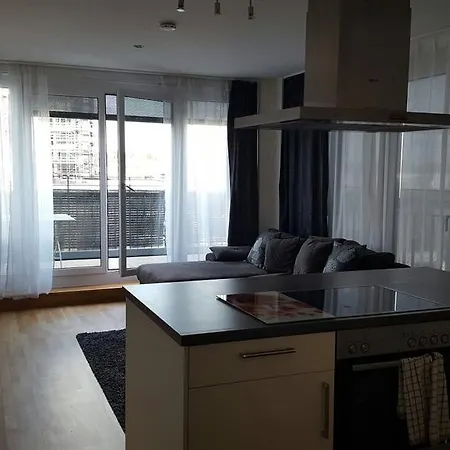 Mailander Platz 7 * Stuttgart