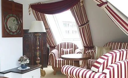 Hotell Astoria Am Urachplatz