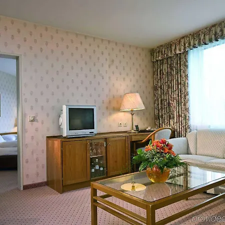 מלון Maritim 4*