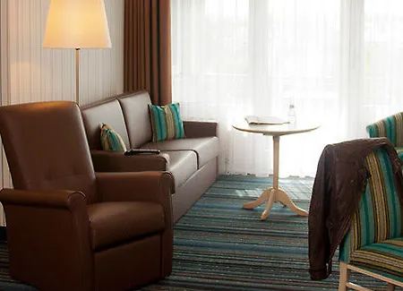 Апарт-отель Maseven Si Centrum Ehem Si-suites 4*