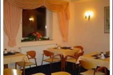 Hotell Am Friedensplatz