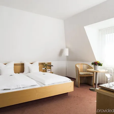 Szálloda Gloria Superior Stuttgart