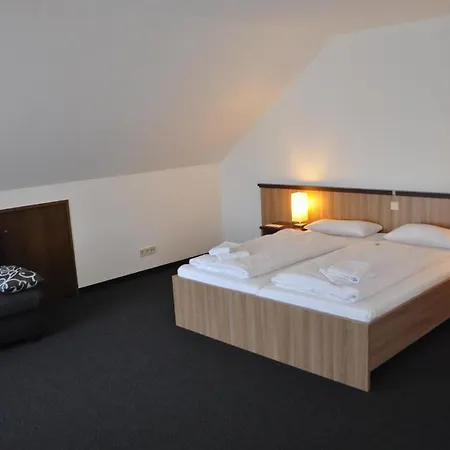 Christkoenigshaus 2* シュトゥットガルト