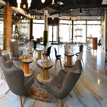 Ξενοδοχείο Western Loftstyle Stuttgart-zuffenhausen 3*