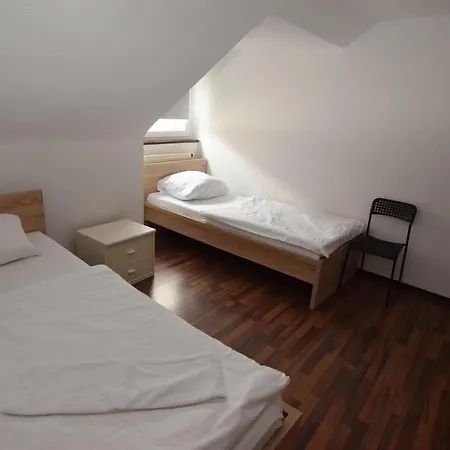 Weinberge Untertürkheim Apartment *