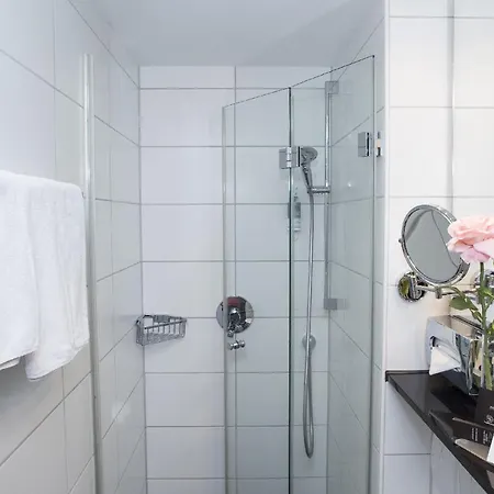 Gloria Superior 3* Stuttgart