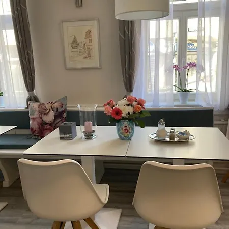 Hotel-pension Adler Untertuerkheim 招待所